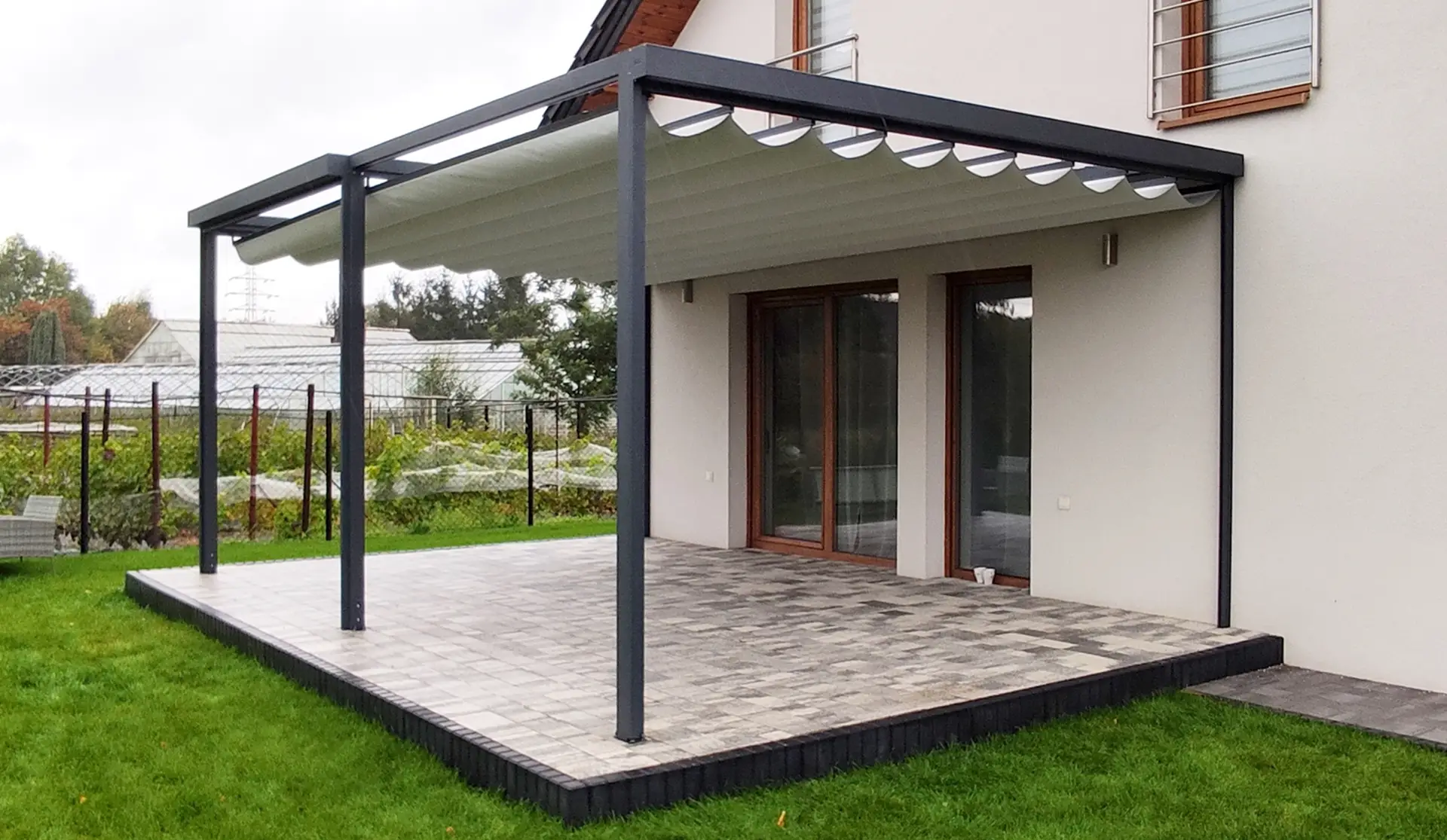 Pergola tkaninowa – rzymska Palermo